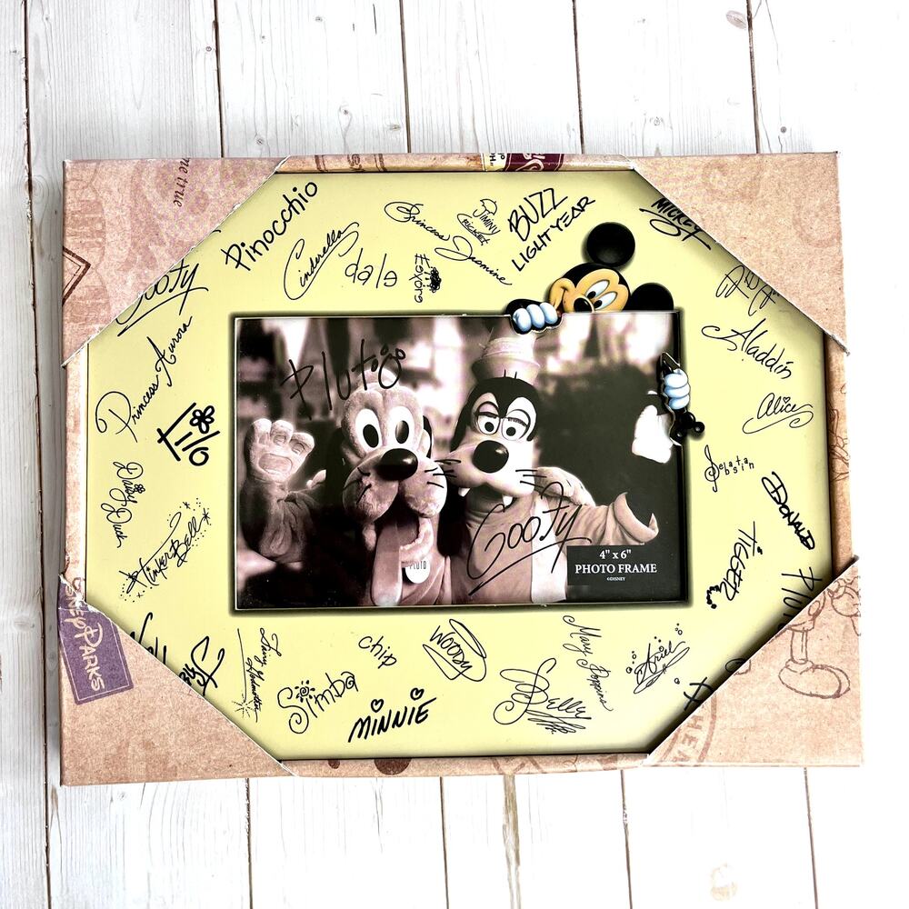 Disney Parks Pixar Character Autograph Theme 4x6 Picture Frame Original Package